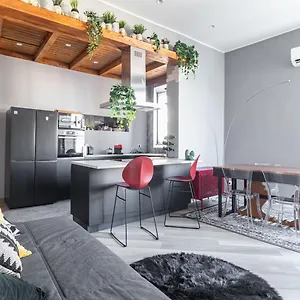  Apartment Nico's House Center